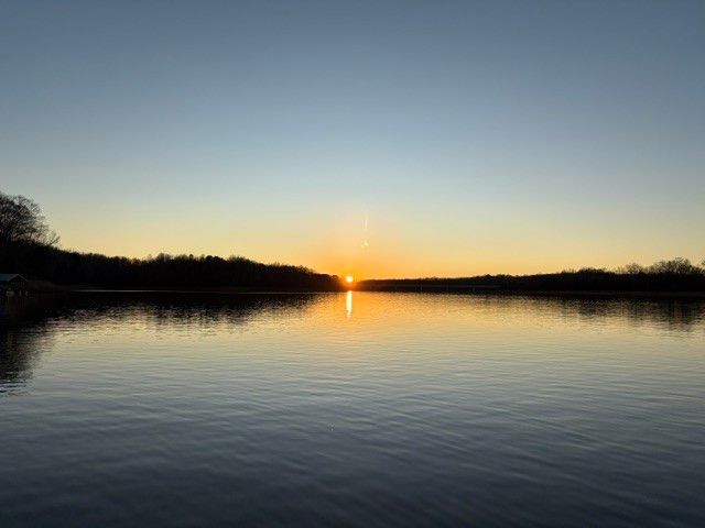 621 Lake Haven Dr, Tullahoma, TN 37388