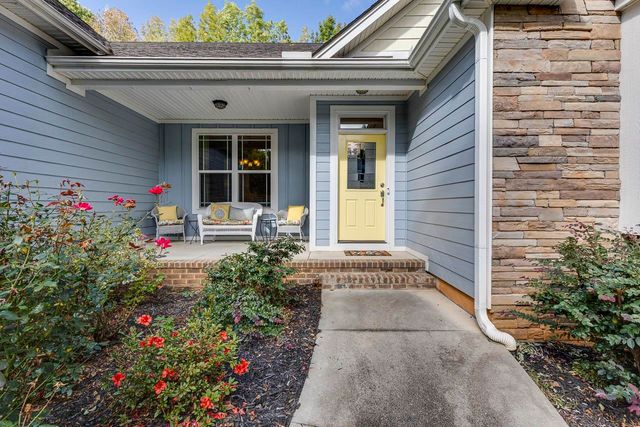 215 Windsor Road, Greer, SC 29651