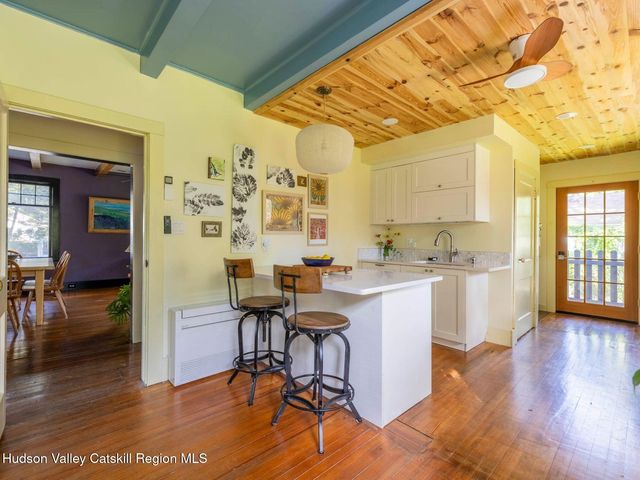 35 Orchard Lane, Woodstock, NY 12498