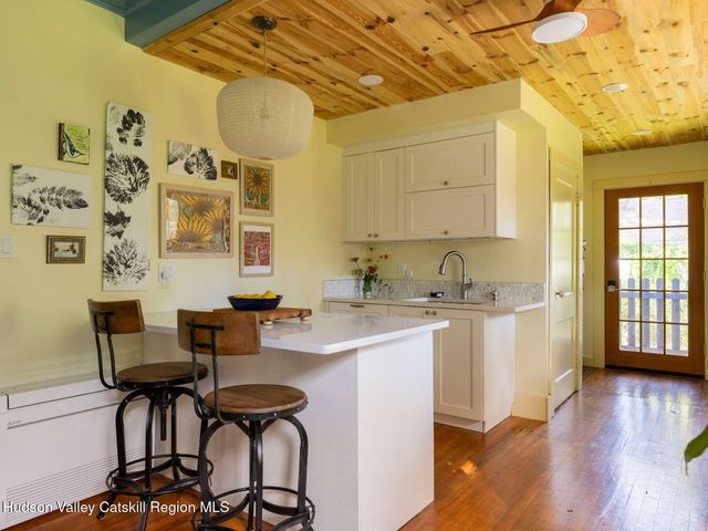 35 Orchard Lane, Woodstock, NY 12498