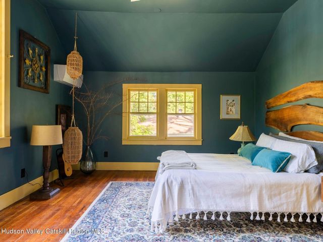 35 Orchard Lane, Woodstock, NY 12498