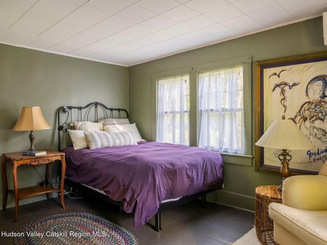 35 Orchard Lane, Woodstock, NY 12498