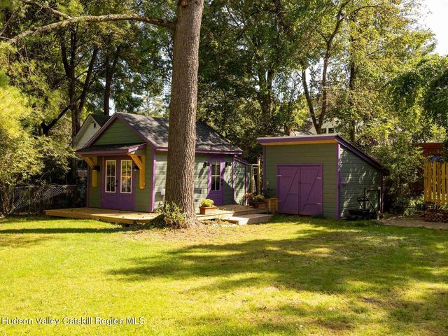 35 Orchard Lane, Woodstock, NY 12498