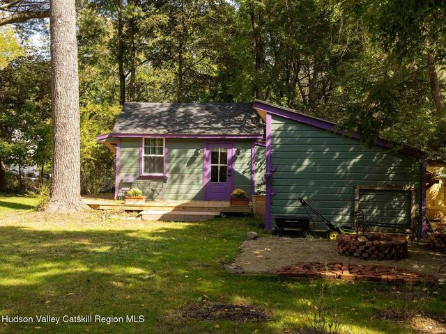 35 Orchard Lane, Woodstock, NY 12498