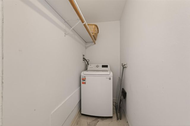 2201 Fountain View Drive 29, Houston, TX 77057