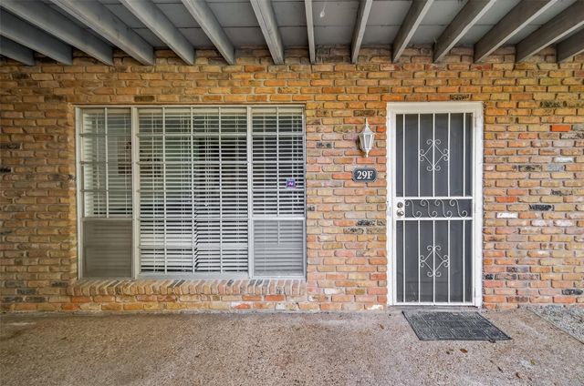 2201 Fountain View Drive 29, Houston, TX 77057