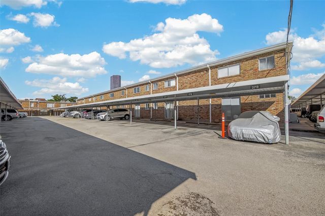 2201 Fountain View Drive 29, Houston, TX 77057