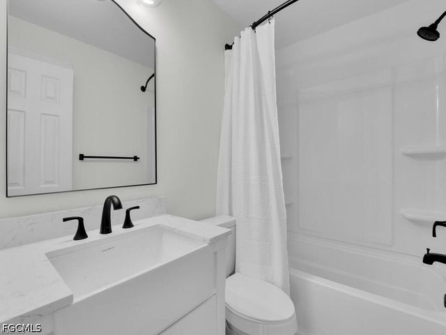 2224 Aldridge AVE, Fort Myers, FL 33907