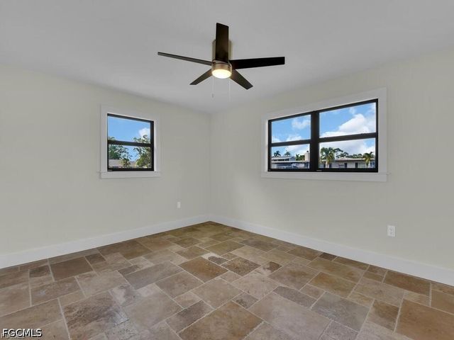 2224 Aldridge AVE, Fort Myers, FL 33907
