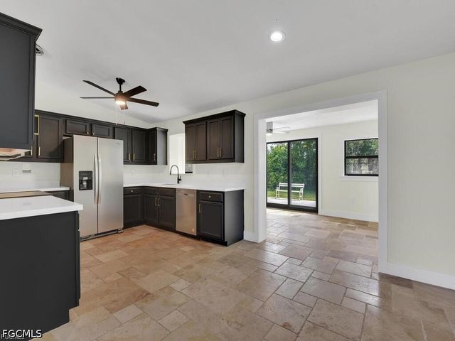 2224 Aldridge AVE, Fort Myers, FL 33907