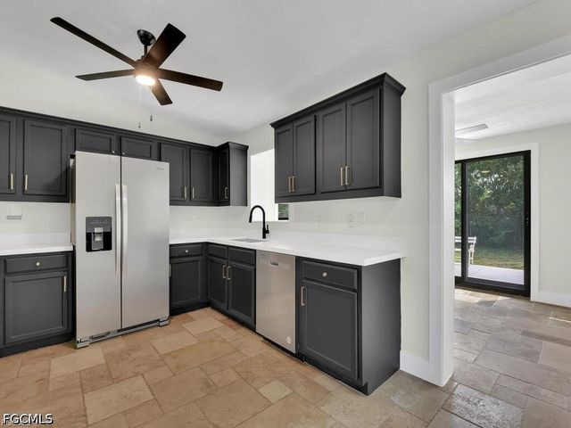 2224 Aldridge AVE, Fort Myers, FL 33907