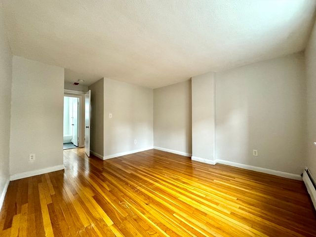 12 Vinal St 2, Boston, MA 02135