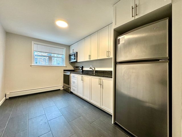 12 Vinal St 2, Boston, MA 02135