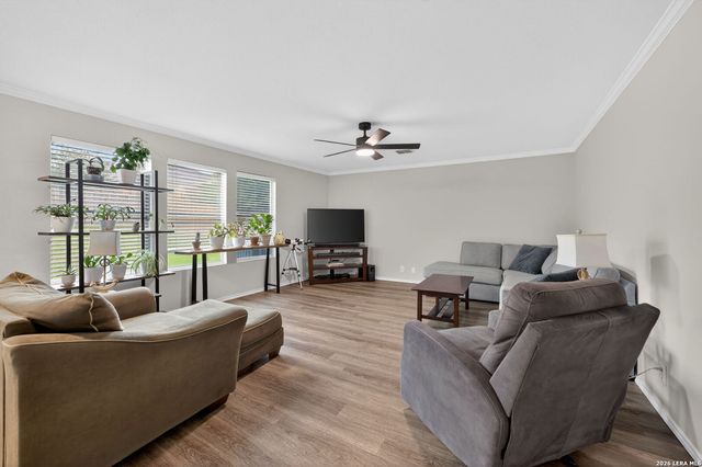 217 WILLOW RUN, Cibolo, TX 78108