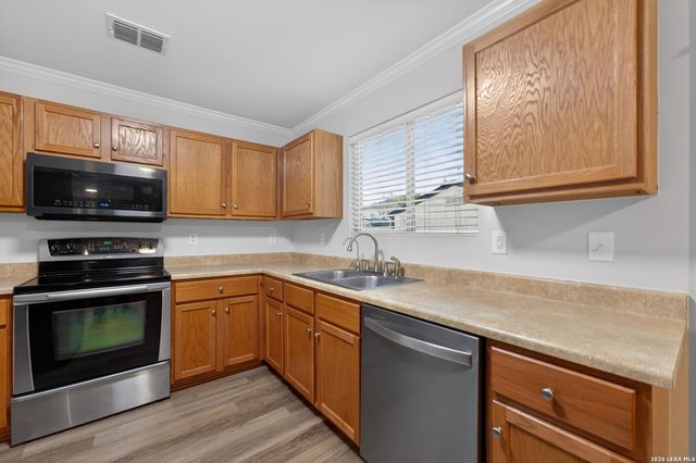 217 WILLOW RUN, Cibolo, TX 78108