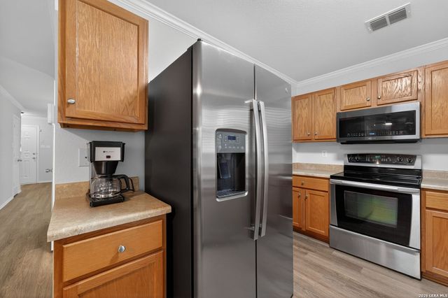 217 WILLOW RUN, Cibolo, TX 78108