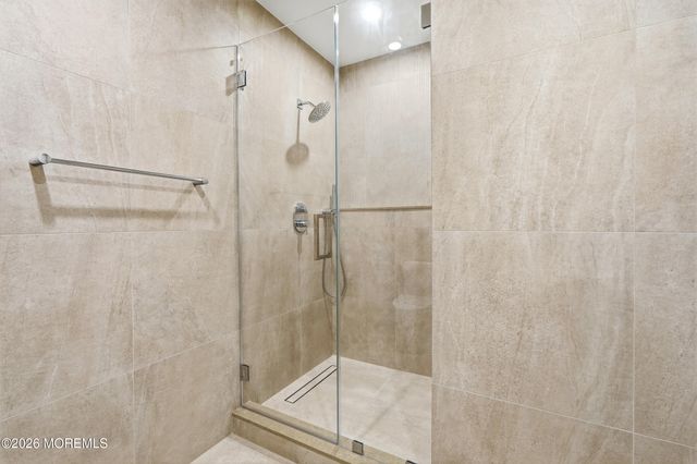 46 Whalepond Road, Oakhurst, NJ 07755