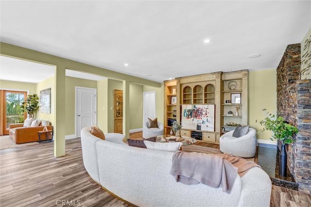 4723 Dunas Lane, Tarzana, CA 91356