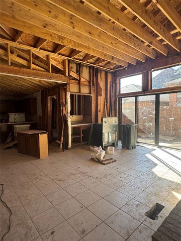 1899 Saddleback Boulevard 19, Norman, OK 73072