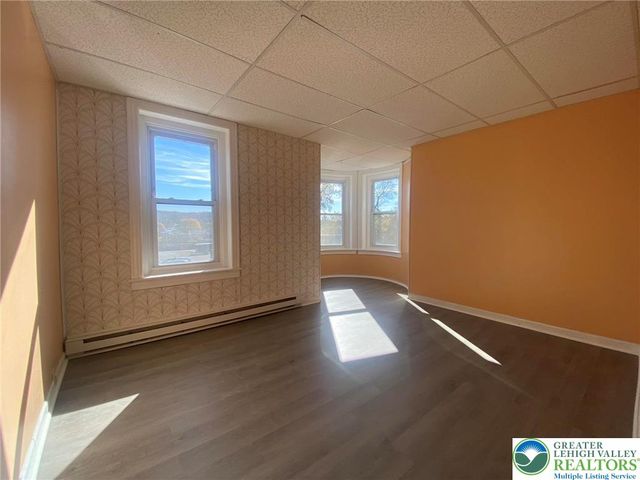 406 Mahoning Street, Lehighton Boro, PA 18235