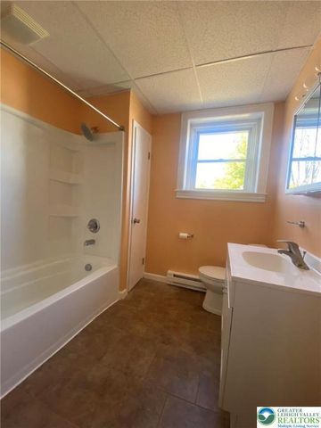 406 Mahoning Street, Lehighton Boro, PA 18235