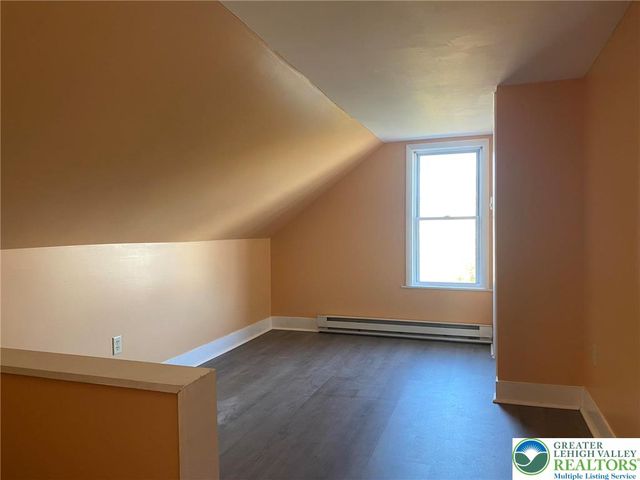 406 Mahoning Street, Lehighton Boro, PA 18235