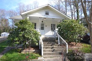 352 London Road, Asheville, NC 28803