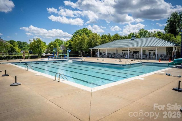 17450 Caldwell Track Drive, Cornelius, NC 28031