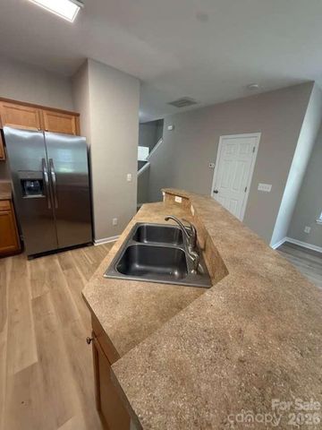 17450 Caldwell Track Drive, Cornelius, NC 28031