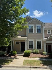 17450 Caldwell Track Drive, Cornelius, NC 28031