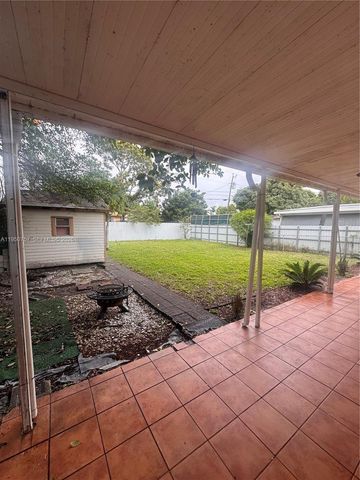 365 W 13th St 0, Hialeah, FL 33010