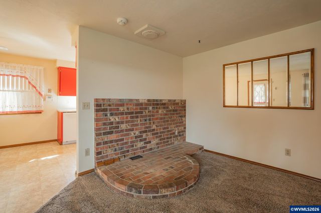 2661 S 12th St, Lebanon, OR 97355