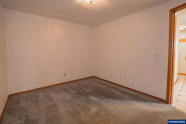 2661 S 12th St, Lebanon, OR 97355