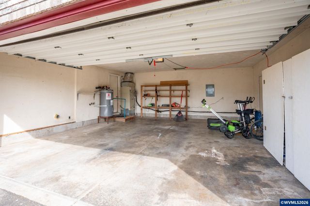 2661 S 12th St, Lebanon, OR 97355