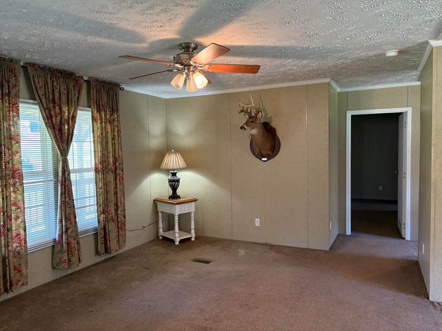 580 Bales Creek Road, Manchester, KY 40962