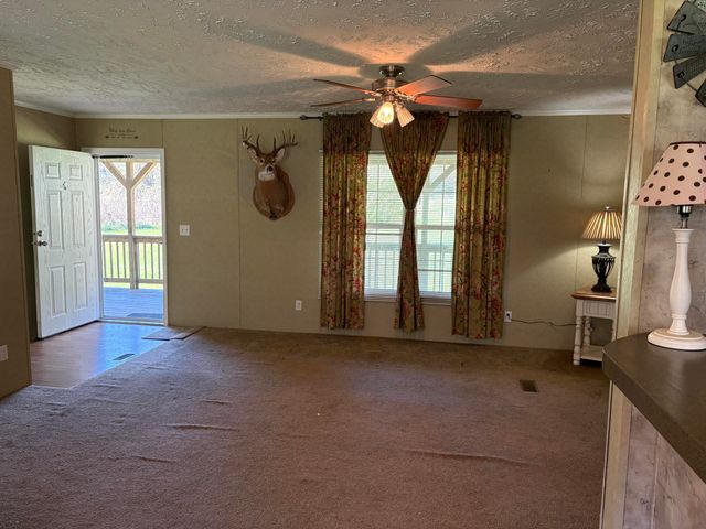 580 Bales Creek Road, Manchester, KY 40962