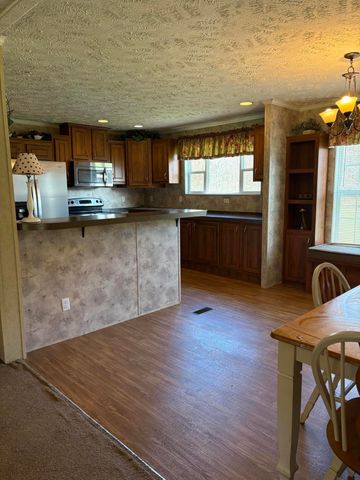 580 Bales Creek Road, Manchester, KY 40962