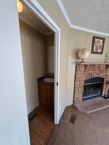 580 Bales Creek Road, Manchester, KY 40962