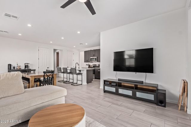 2554 S 179TH Drive, Goodyear, AZ 85338