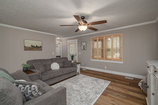 365 Quarles Lane, Ellijay, GA 30540