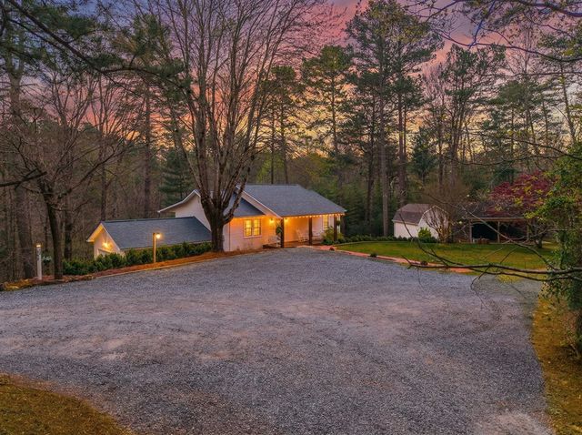 365 Quarles Lane, Ellijay, GA 30540