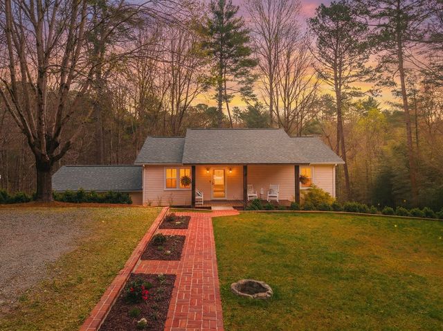 365 Quarles Lane, Ellijay, GA 30540