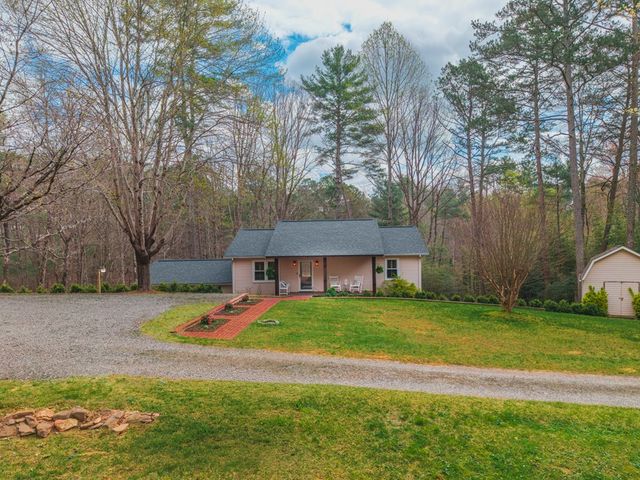 365 Quarles Lane, Ellijay, GA 30540