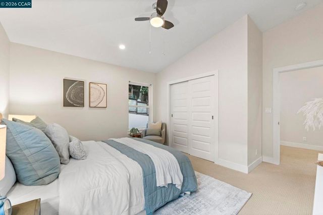 6165 6165 Doncaster Pl, Oakland, CA 94611