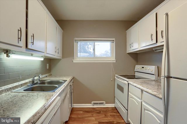 516 E COOVER STREET, Mechanicsburg, PA 17055