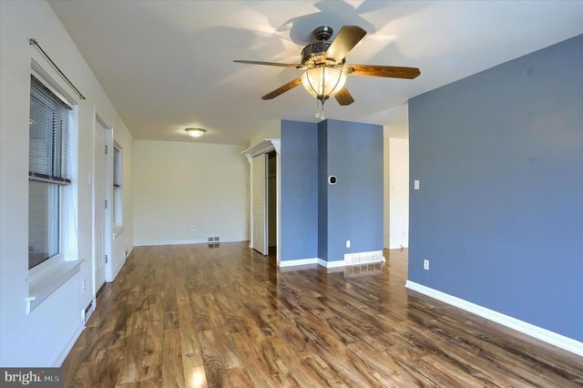 516 E COOVER STREET, Mechanicsburg, PA 17055