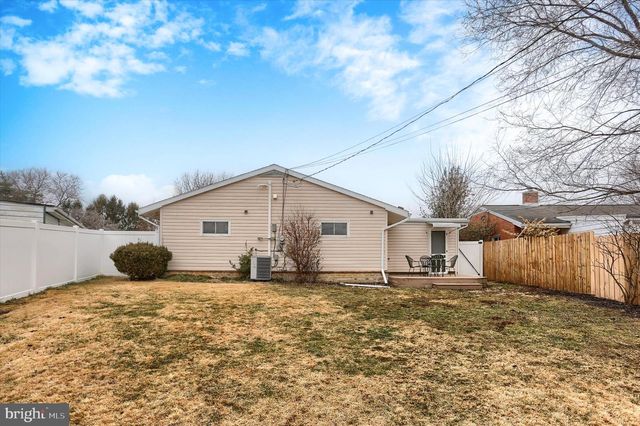 516 E COOVER STREET, Mechanicsburg, PA 17055