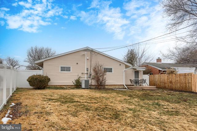 516 E COOVER STREET, Mechanicsburg, PA 17055