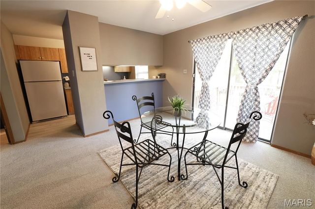 2048 New Sun Drive, Florissant, MO 63031