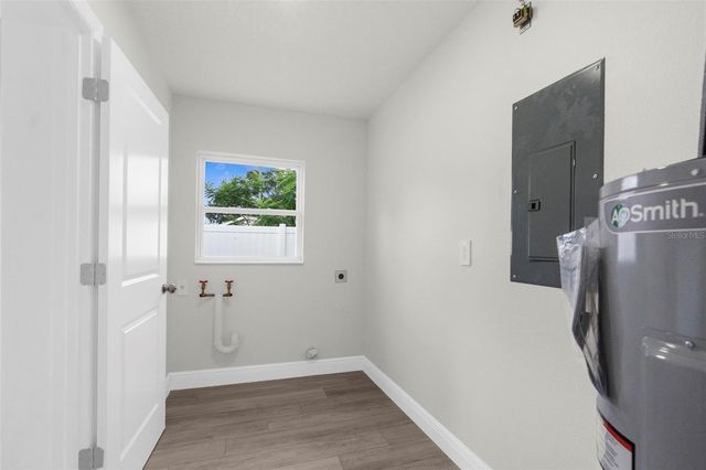 5704 S COOLIDGE AVENUE, Tampa, FL 33616